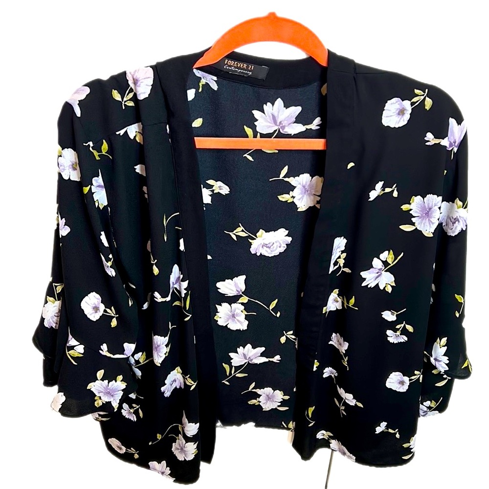 Forever 21 | Tops | Kimono | Color Black